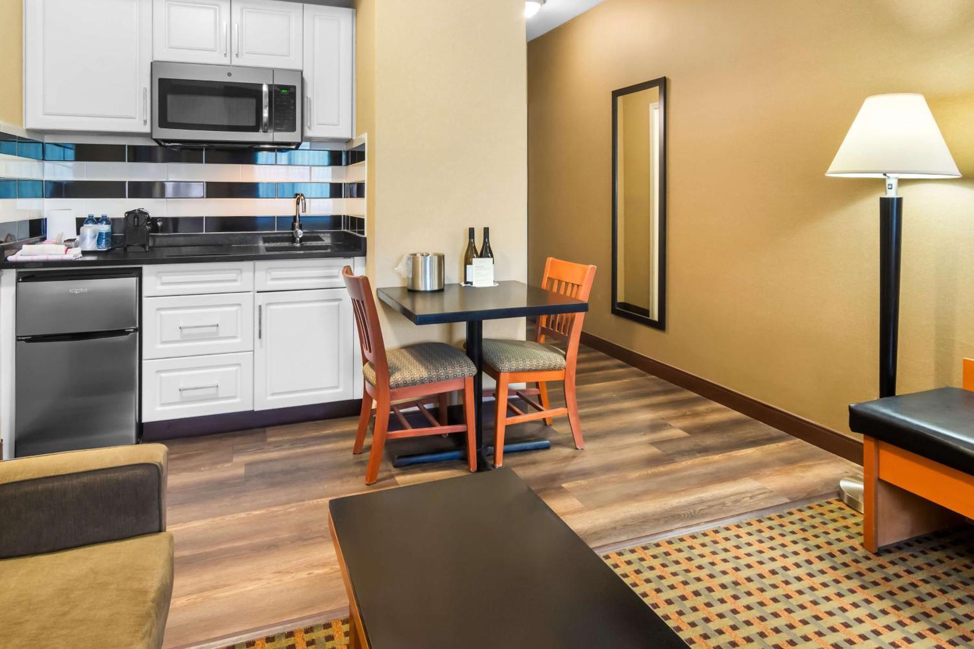 Best Western Plus Osoyoos Hotel & Suites Zewnętrze zdjęcie
